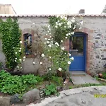 Maison De Charme A - Jardin Et Terrasse Accueillante Дом отдыха *