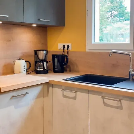 Maison De 3 Avec Jardin Clos Et Wifi A Hébergement de vacances *